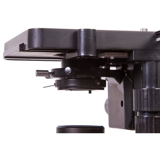 Levenhuk D740T (5.1MPix) - Trinokulární mikroskop