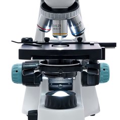 LEVENHUK D400T trinokulární digitální mikroskop
