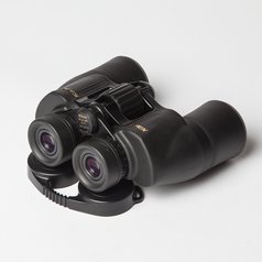 NIKON Aculon A211 8x42